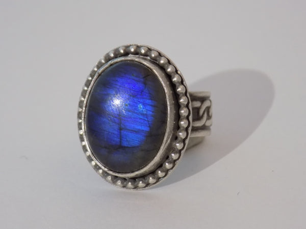 Labradorite and Sterling Silver Ring - Size 7.5